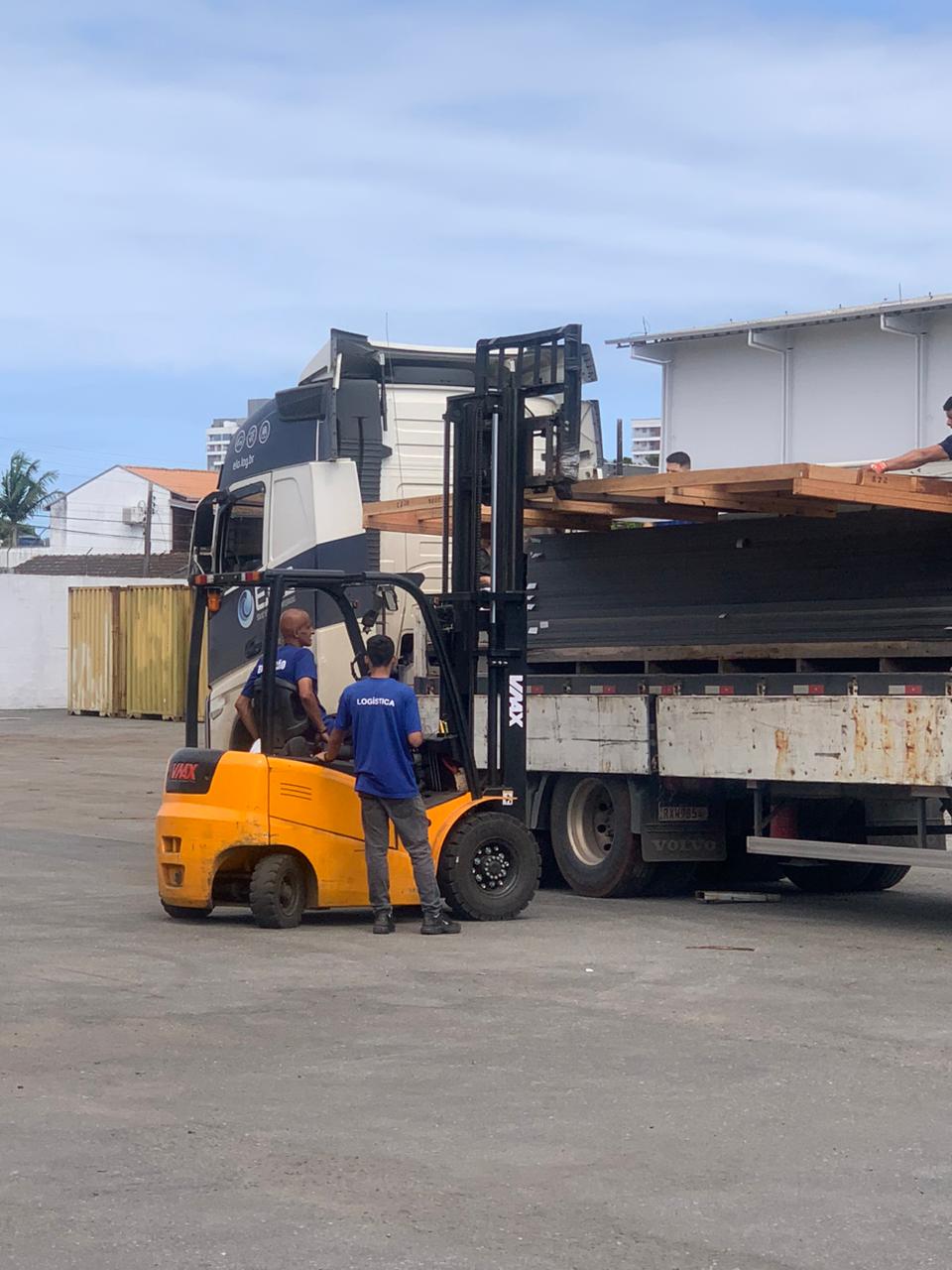 Logística Nicometal - Carregamento